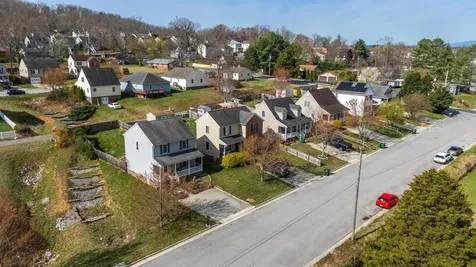 1520 3rd Street Waynesboro VA 22980