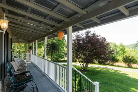 875 Campbells Hollow Road Middlebrook VA 24459