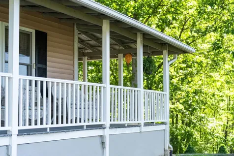 875 Campbells Hollow Road Middlebrook VA 24459