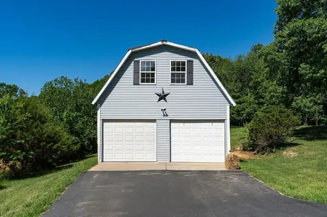 875 Campbells Hollow Road Middlebrook VA 24459