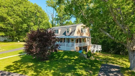 875 Campbells Hollow Road Middlebrook VA 24459