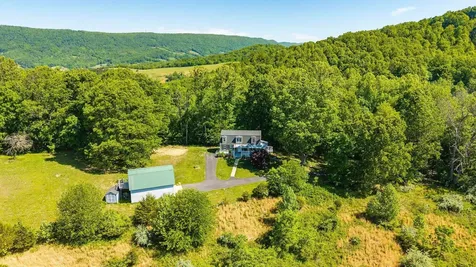 875 Campbells Hollow Road Middlebrook VA 24459