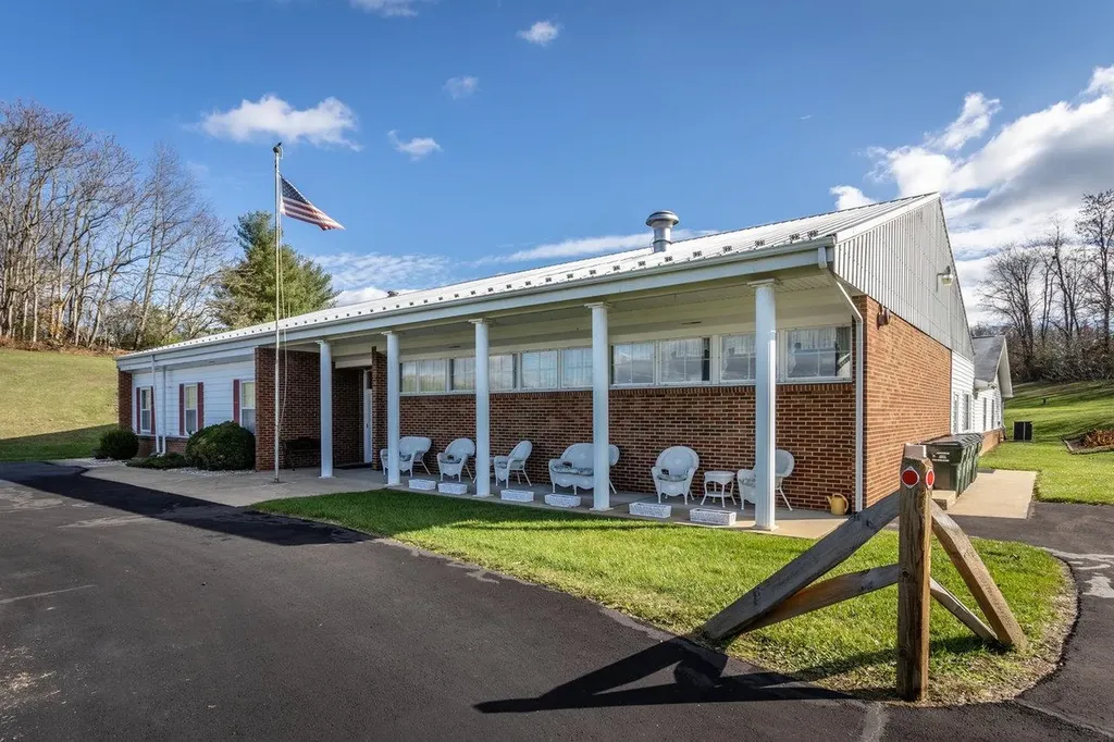 8 Rainbow Lane Waynesboro VA 22980