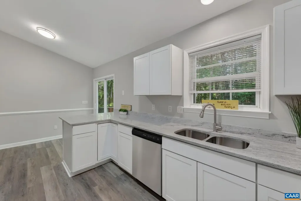 8 Jennings Drive Palmyra VA 22963
