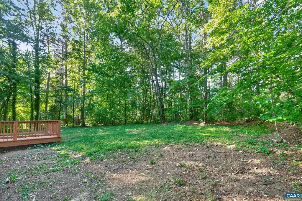 8 Jennings Drive Palmyra VA 22963