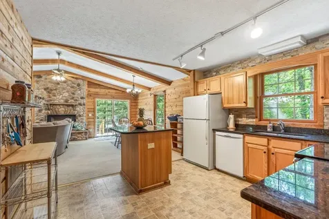2731 Lanier Lane Mcgaheysville VA 22840