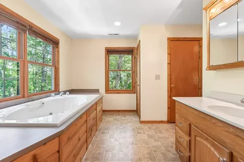2731 Lanier Lane Mcgaheysville VA 22840