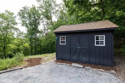 801 Woodside Drive Rileyville VA 22650