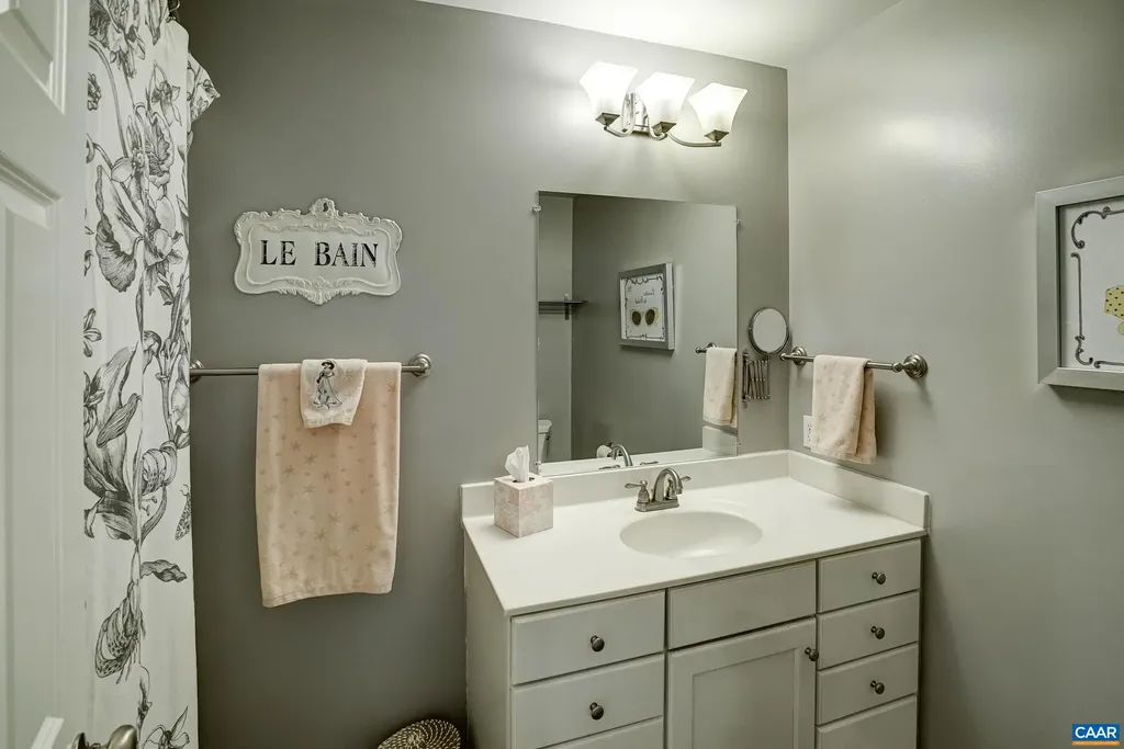 5622 Upland Drive Crozet VA 22932
