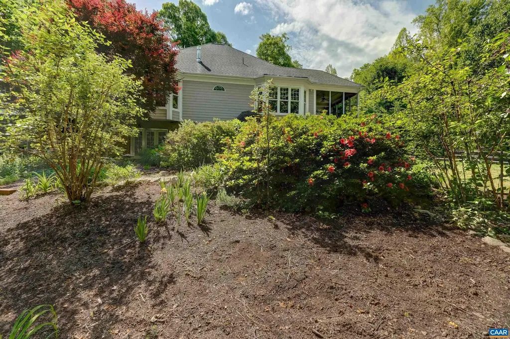 395 Ivy Vista Drive Charlottesville VA 22903