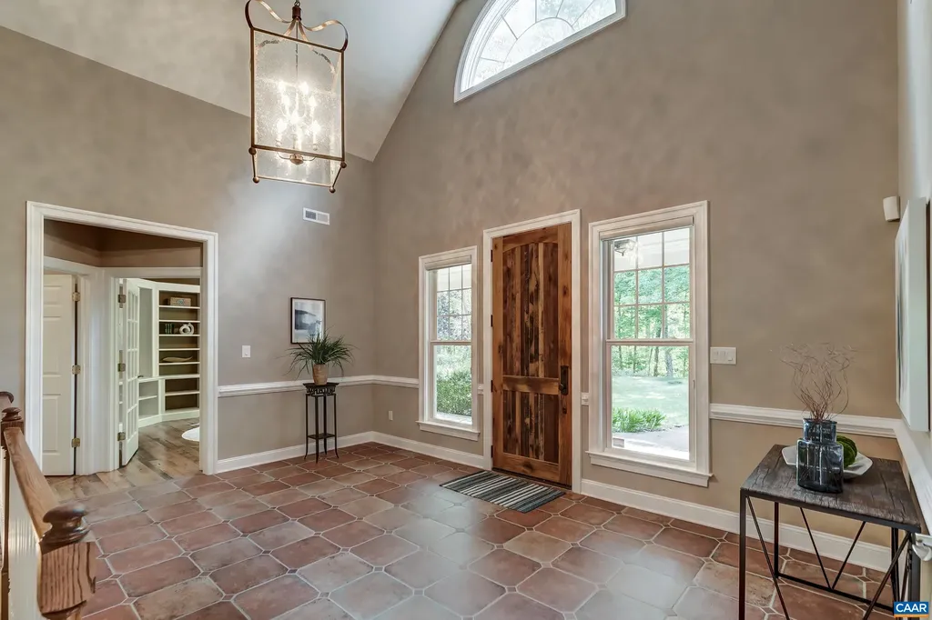 395 Ivy Vista Drive Charlottesville VA 22903