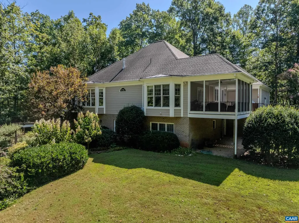 395 Ivy Vista Drive Charlottesville VA 22903
