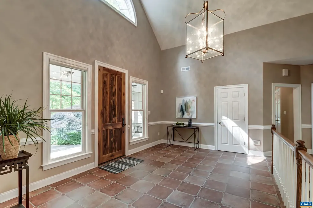 395 Ivy Vista Drive Charlottesville VA 22903