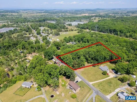 534 Dooms Crossing Road Waynesboro VA 22980