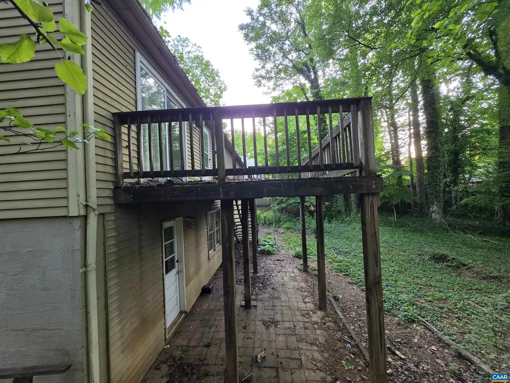 1506 Trailridge Road Charlottesville VA 22903