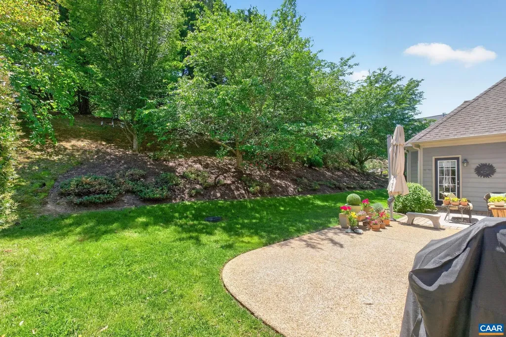 65 Blue Ridge Terrace Zion Crossroads VA 22942