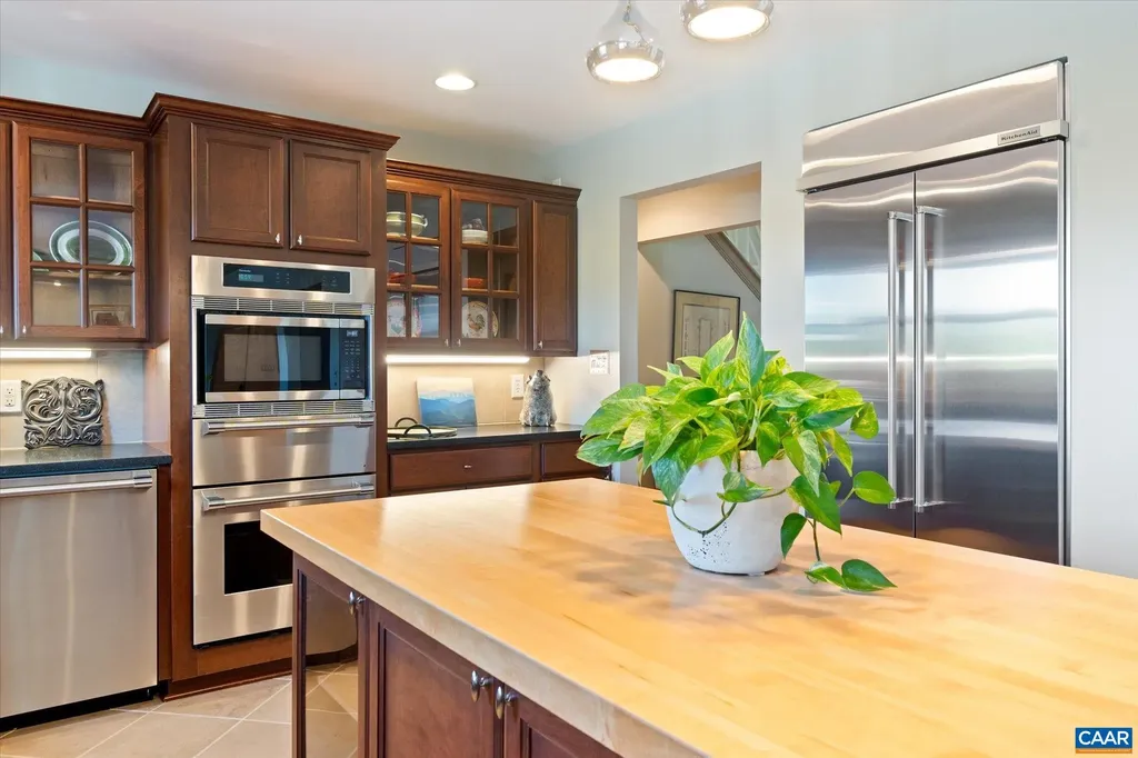 1141 Kingsway Road Afton VA 22920