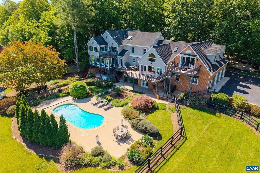 1141 Kingsway Road Afton VA 22920