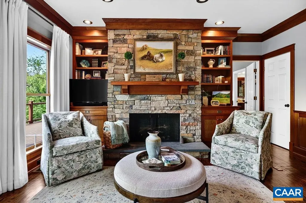 1059 Bryant Mountain Road Roseland VA 22967