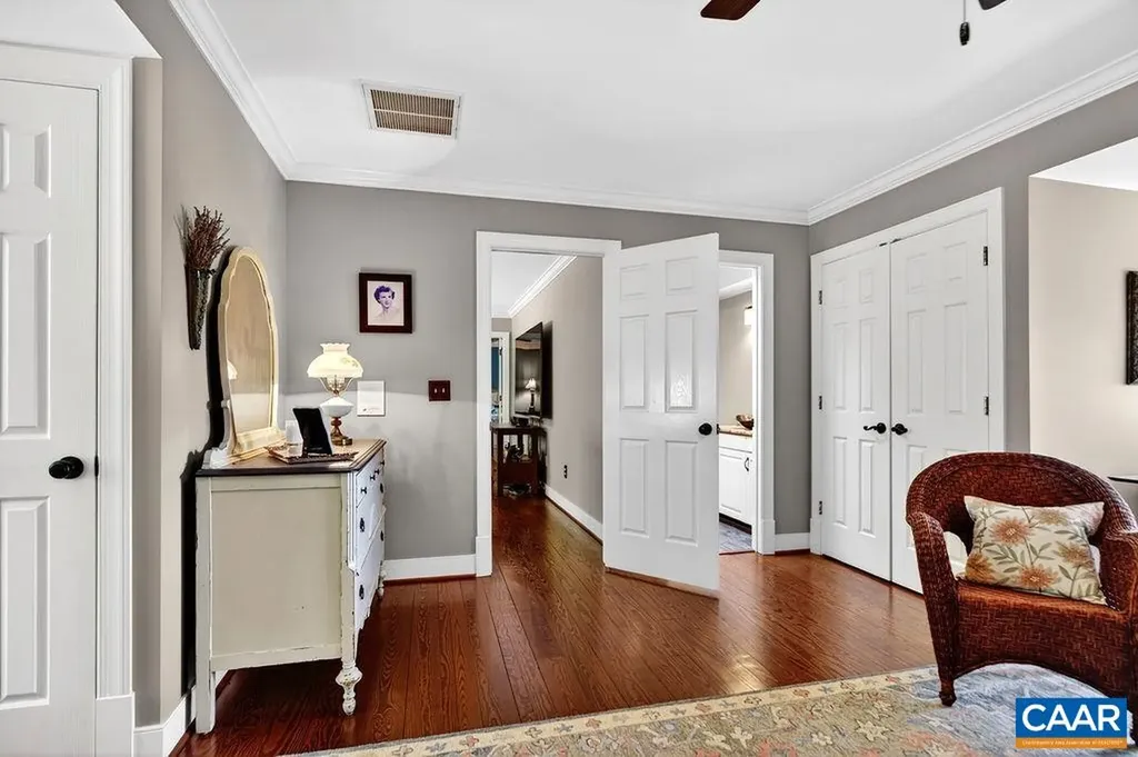 1059 Bryant Mountain Road Roseland VA 22967