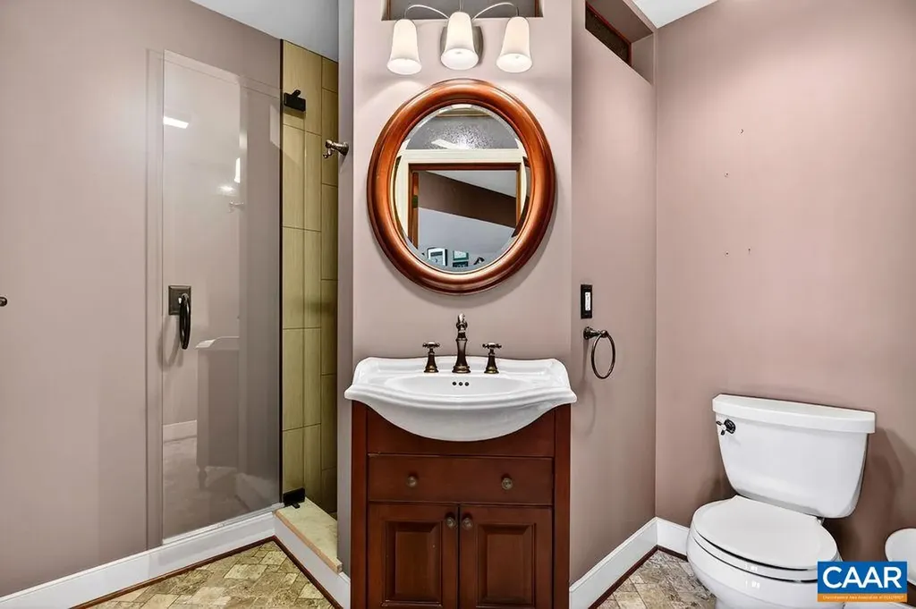 1059 Bryant Mountain Road Roseland VA 22967