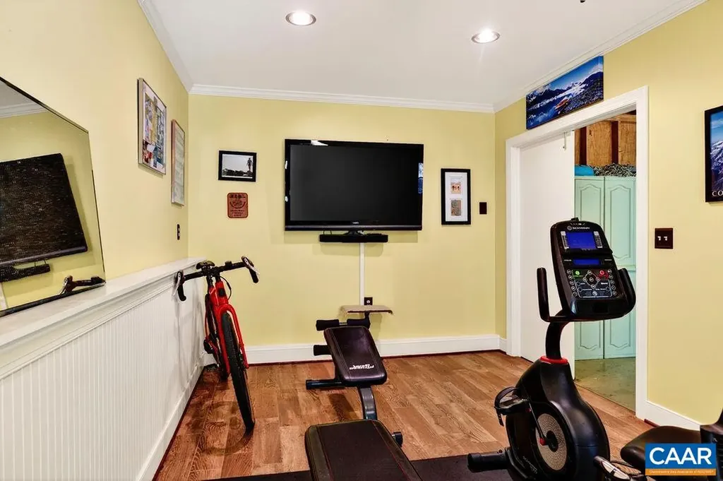 1059 Bryant Mountain Road Roseland VA 22967