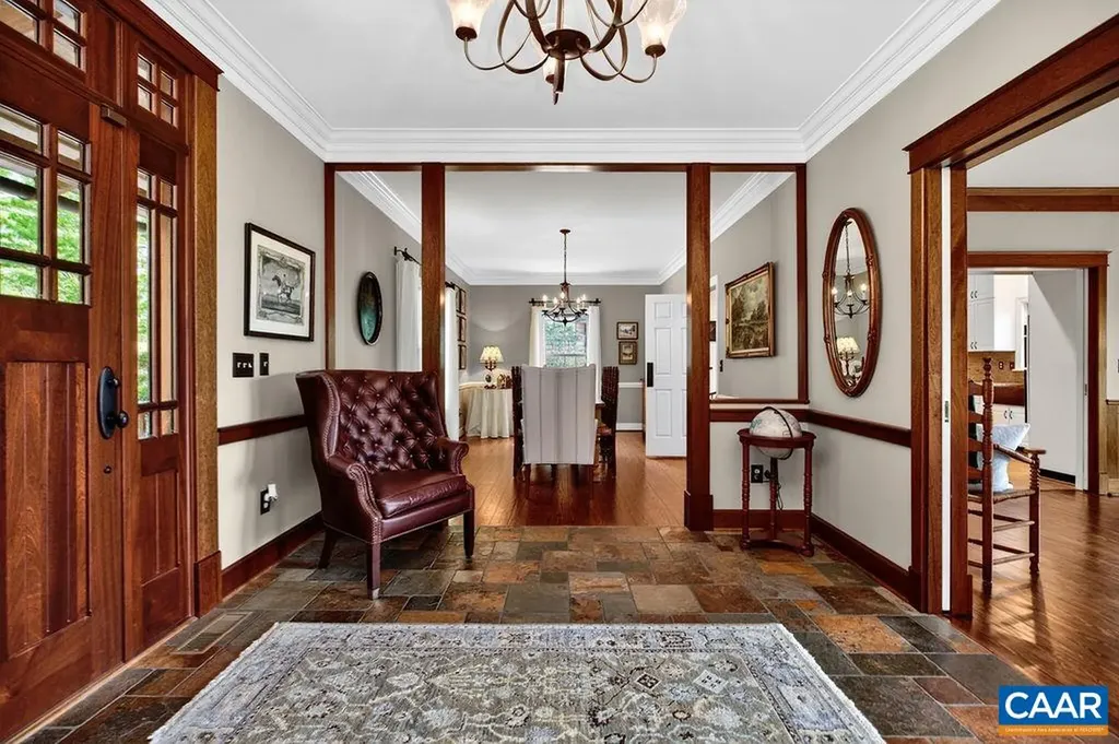 1059 Bryant Mountain Road Roseland VA 22967