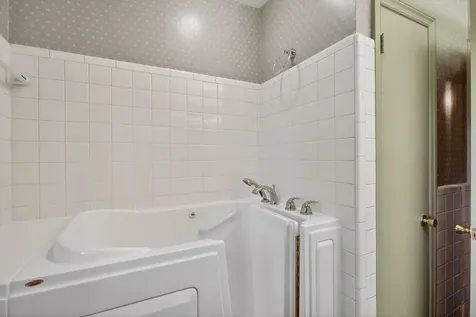1104 Ridgewood Road Harrisonburg VA 22801