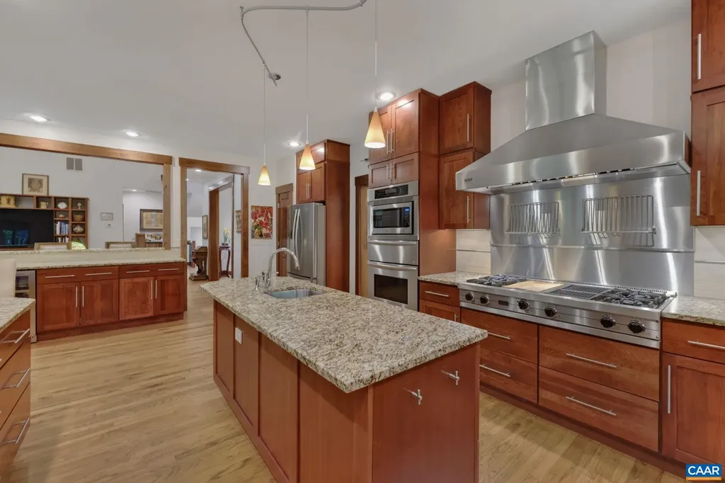 840 Murray Lane Charlottesville VA 22903