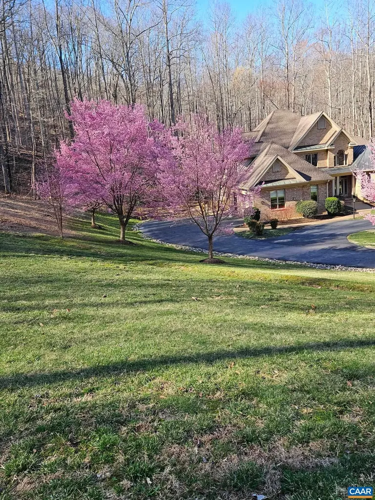 840 Murray Lane Charlottesville VA 22903