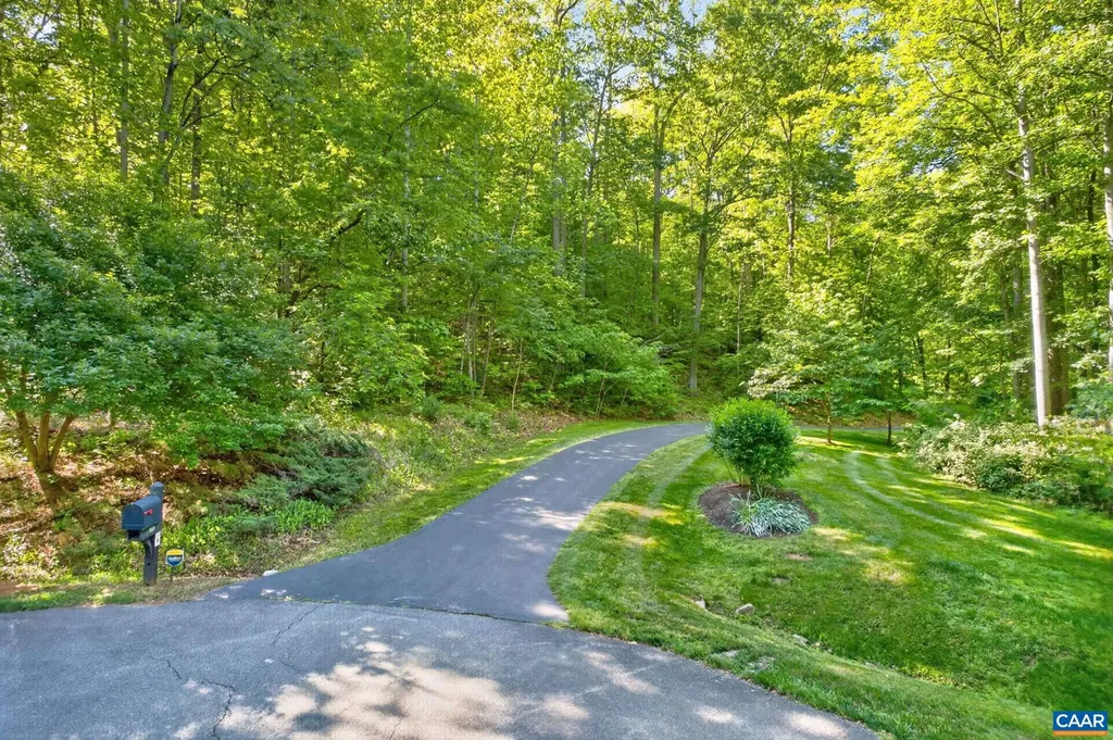 840 Murray Lane Charlottesville VA 22903