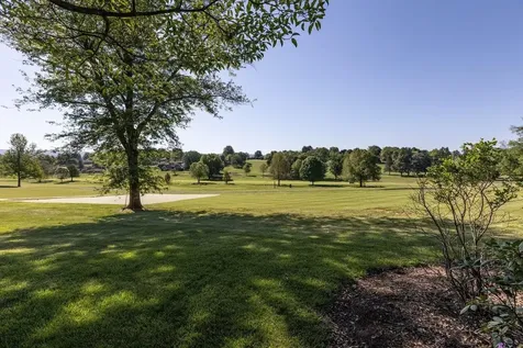 1270 Nova Drive Waynesboro VA 22980