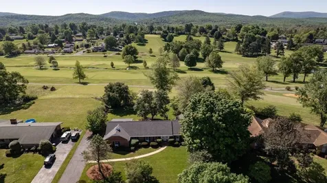 1270 Nova Drive Waynesboro VA 22980