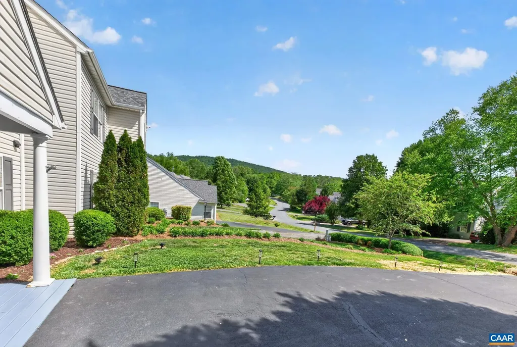 1557 Primrose Lane Charlottesville VA 22902