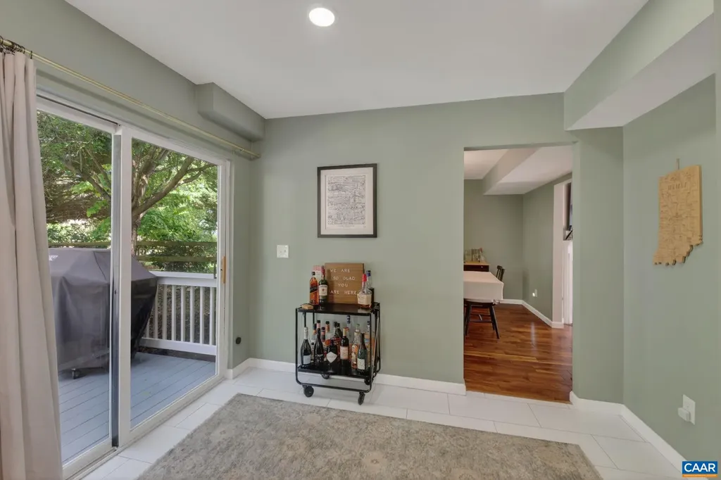 1557 Primrose Lane Charlottesville VA 22902