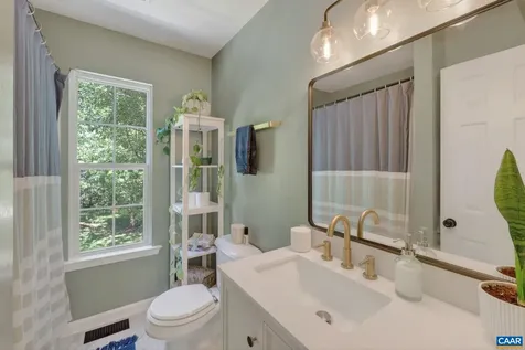 1557 Primrose Lane Charlottesville VA 22902