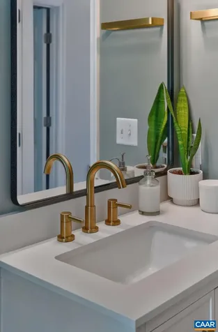 1557 Primrose Lane Charlottesville VA 22902