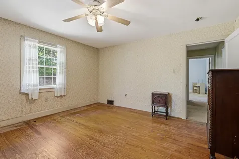 117 Grove Avenue Edinburg VA 22824