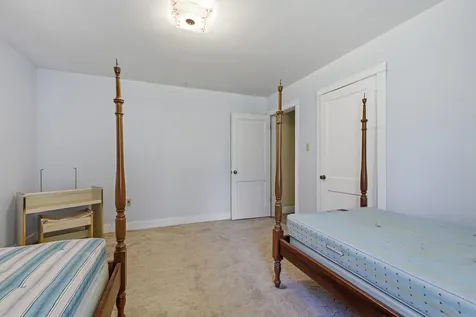 117 Grove Avenue Edinburg VA 22824