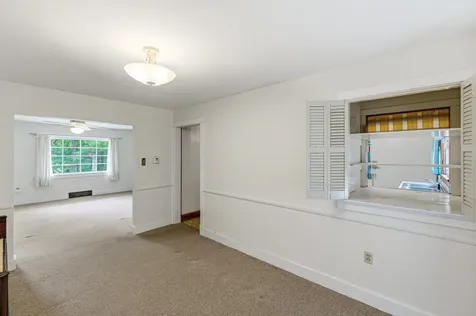 117 Grove Avenue Edinburg VA 22824
