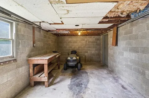 117 Grove Avenue Edinburg VA 22824
