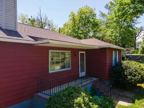117 Grove Avenue Edinburg VA 22824