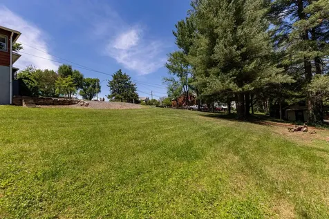 117 Grove Avenue Edinburg VA 22824