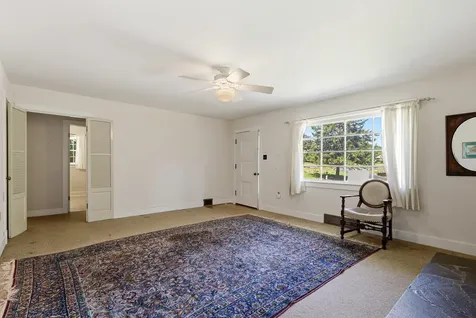 117 Grove Avenue Edinburg VA 22824
