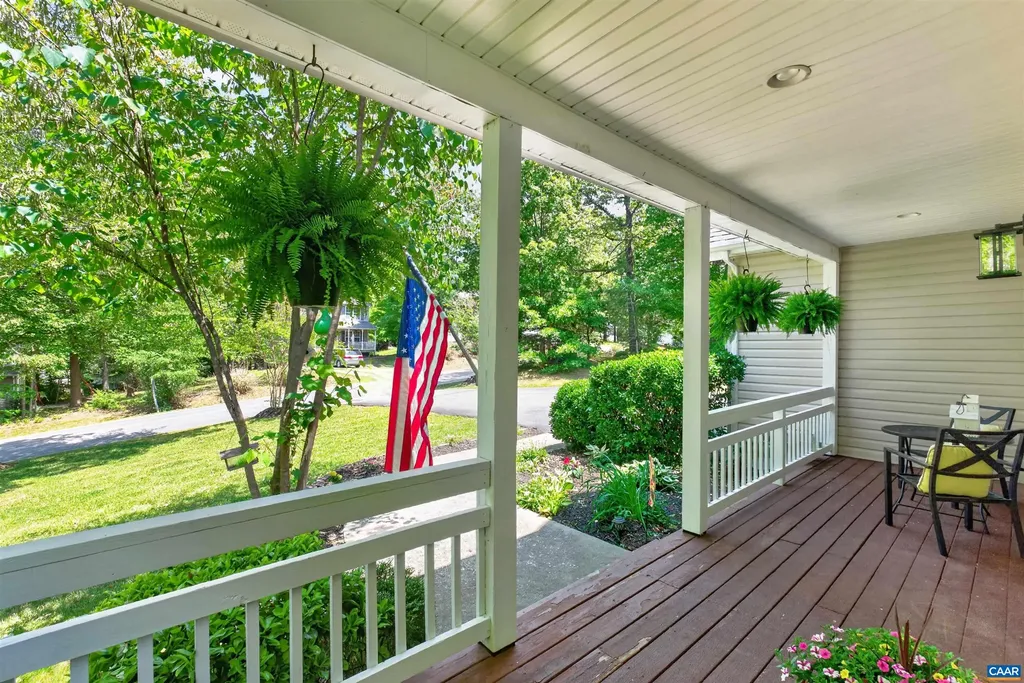 459 Jefferson Drive Palmyra VA 22963