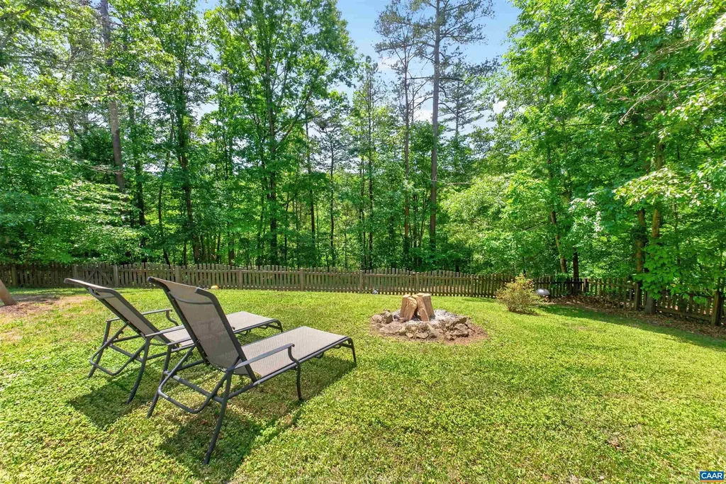459 Jefferson Drive Palmyra VA 22963