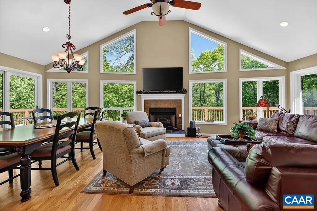 168 Shamokin Springs Trail Roseland VA 22967