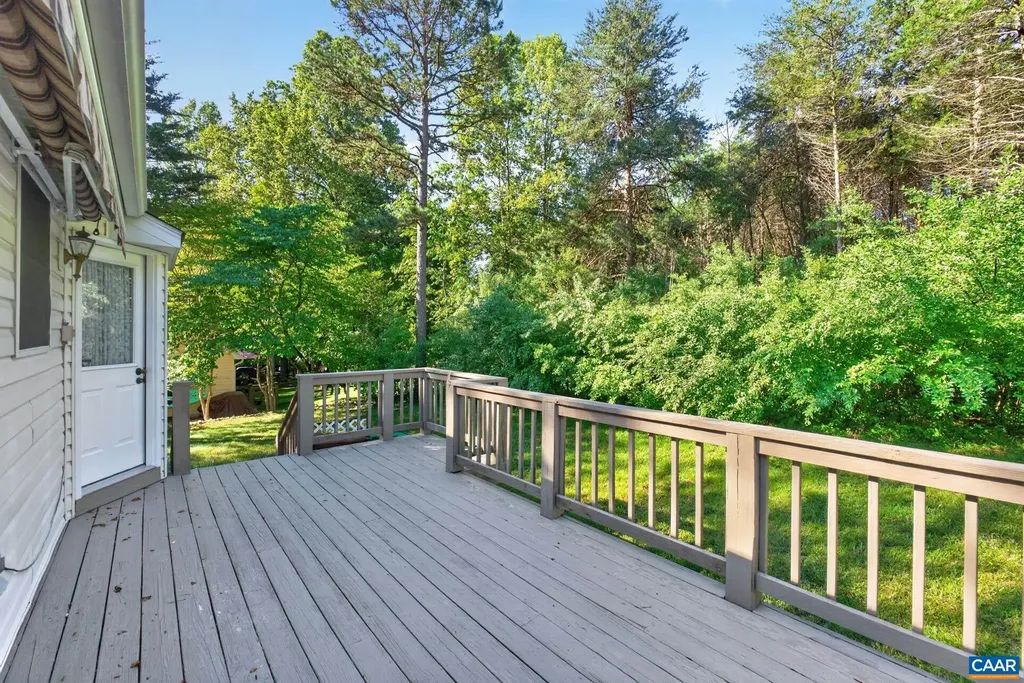 339 Jefferson Drive Palmyra VA 22963