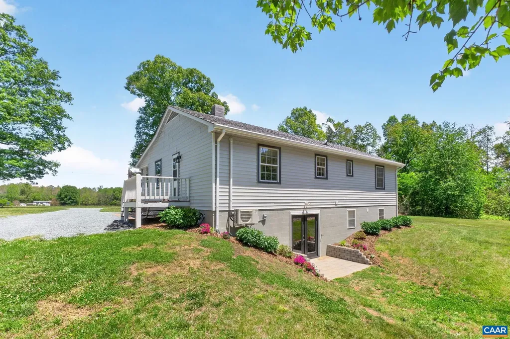256 Wagner Place Palmyra VA 22963