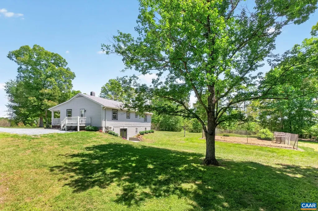 256 Wagner Place Palmyra VA 22963